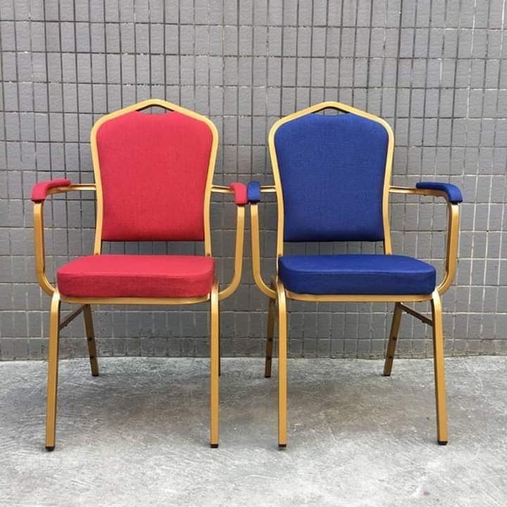 Banquet Chairs is available at Efritin