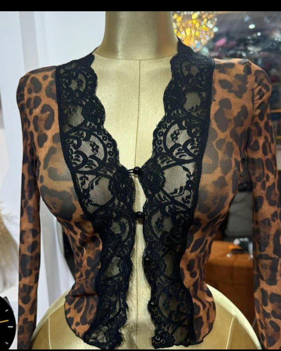 New Exclusive croppy top available is available at Efritin