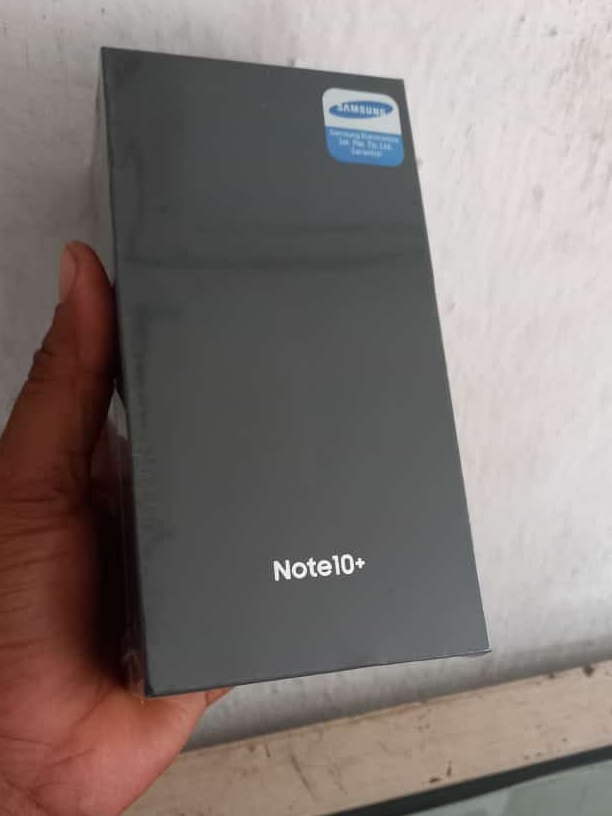 Samsung Note 10plus is available at Efritin