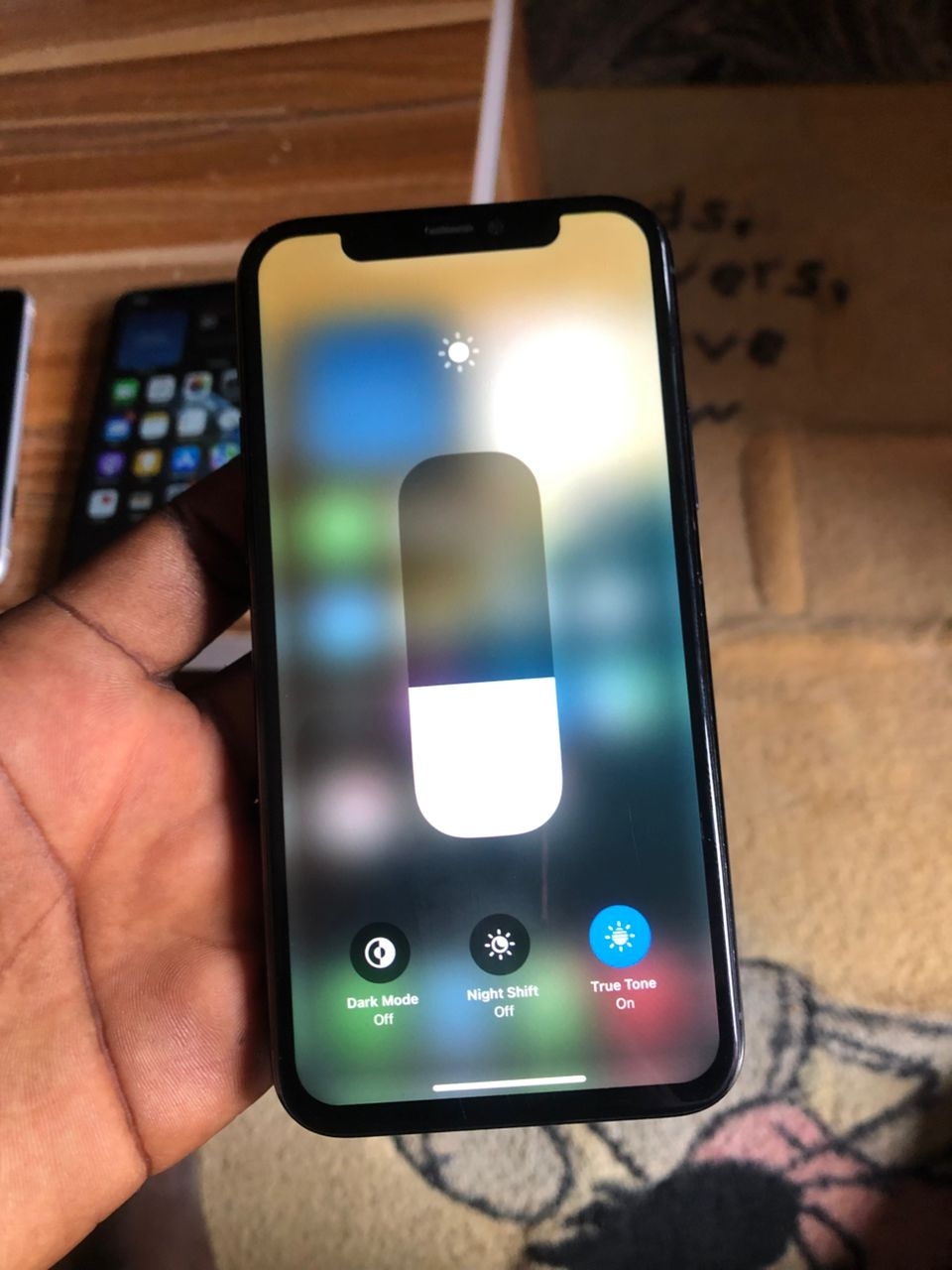 Apple iphone XR is available at Efritin