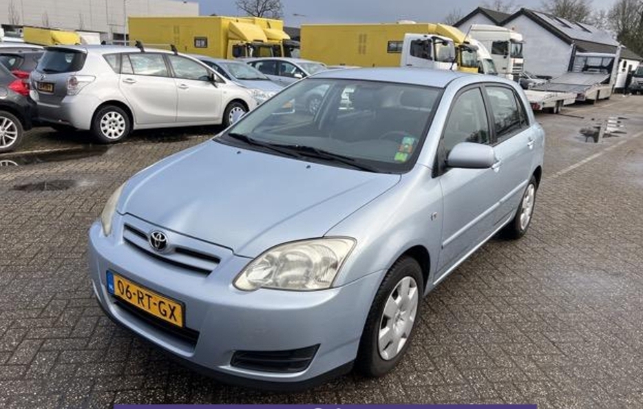 Toyota Corolla 2002 is available at Efritin